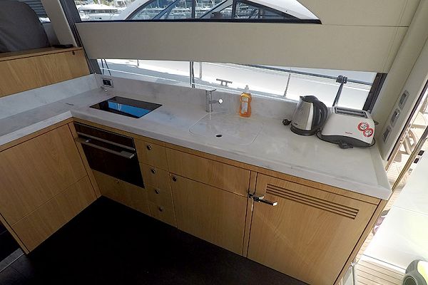 Fairline Squadron 50 - Get Lucky - 4