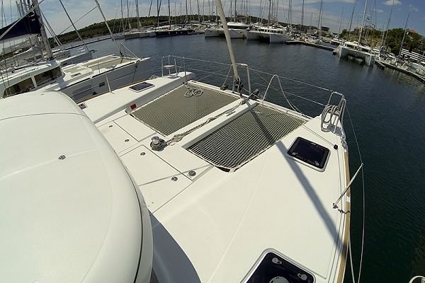 Lagoon 39 - Bob Cat - 5