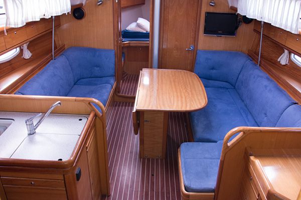 Bavaria 38 Cruiser - ANA (new sails 2019) - 3