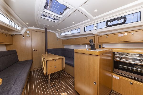 Bavaria Cruiser 34 Style - Lina - 6