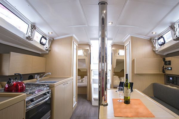 Beneteau Oceanis 38.1 - Bellagio - 3