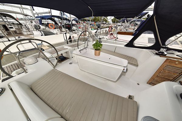 Beneteau Oceanis 43 - Playmaker - 6