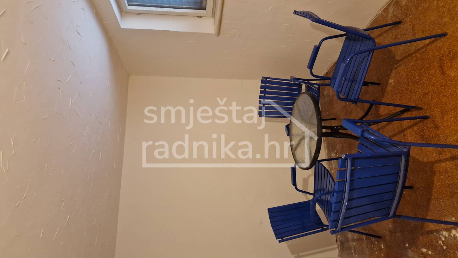 Accommodation for 5 workers in Umag 5. image