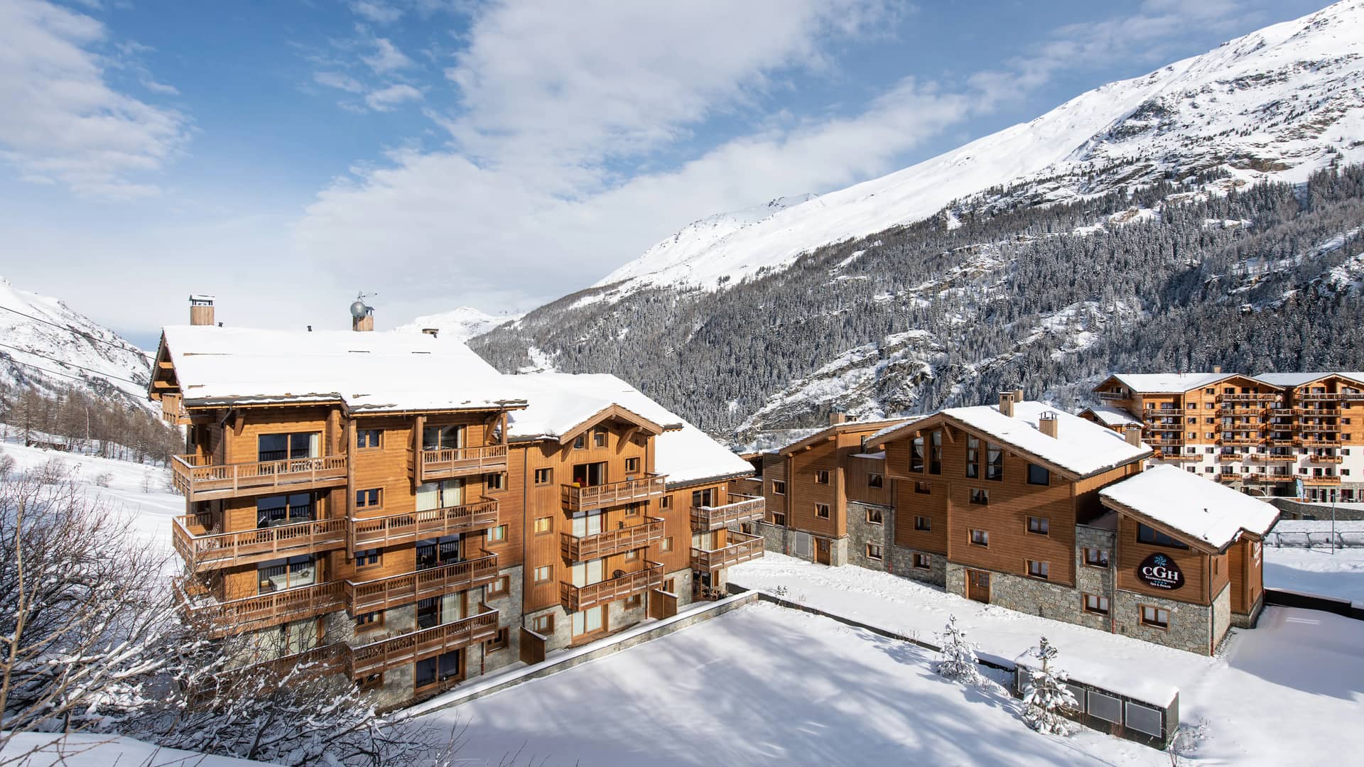 Apartmani Boutique Residence Lodge des Neiges 5*