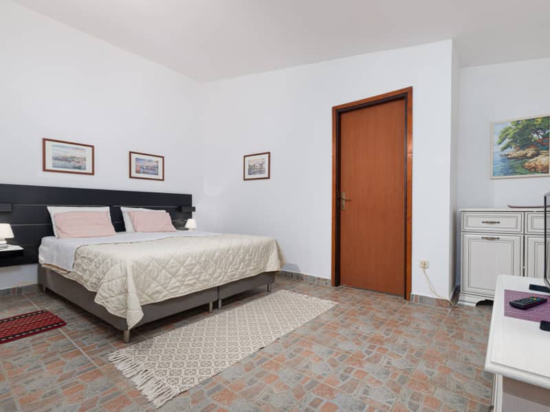 Ferienwohnung IPM73 (St. Bečić) 1.
