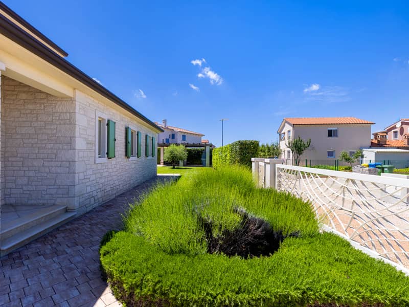 Villa IK88 (Vila Dionis) 11.