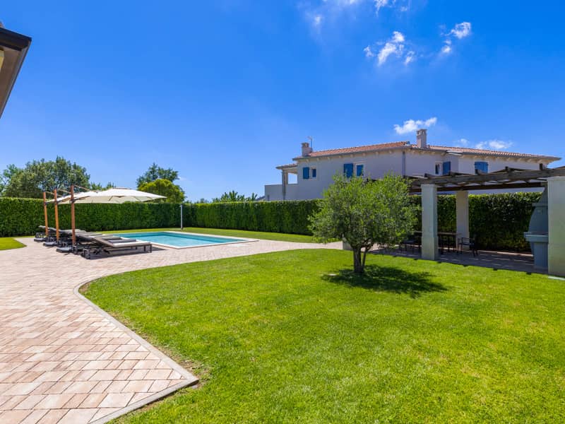Villa IK88 (Vila Dionis) 21.