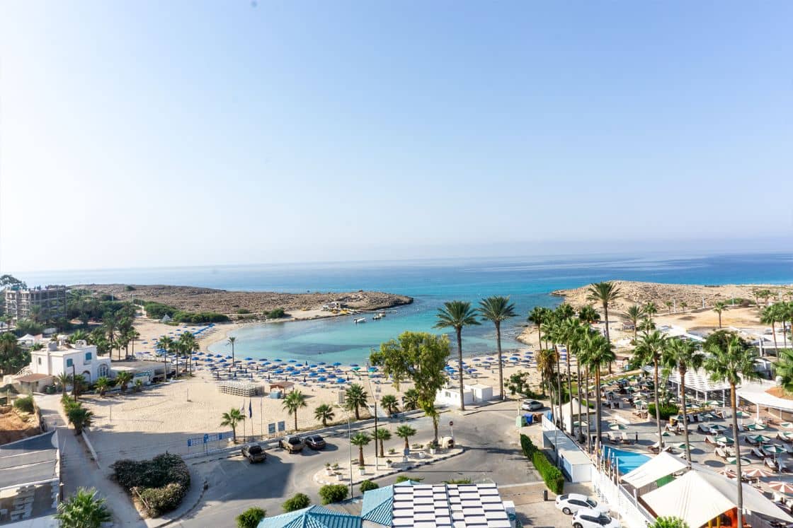 Hotel Anonymous Beach