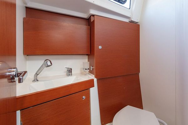 Beneteau Oceanis 38.1 - ANIMA MARIS 1 - 5