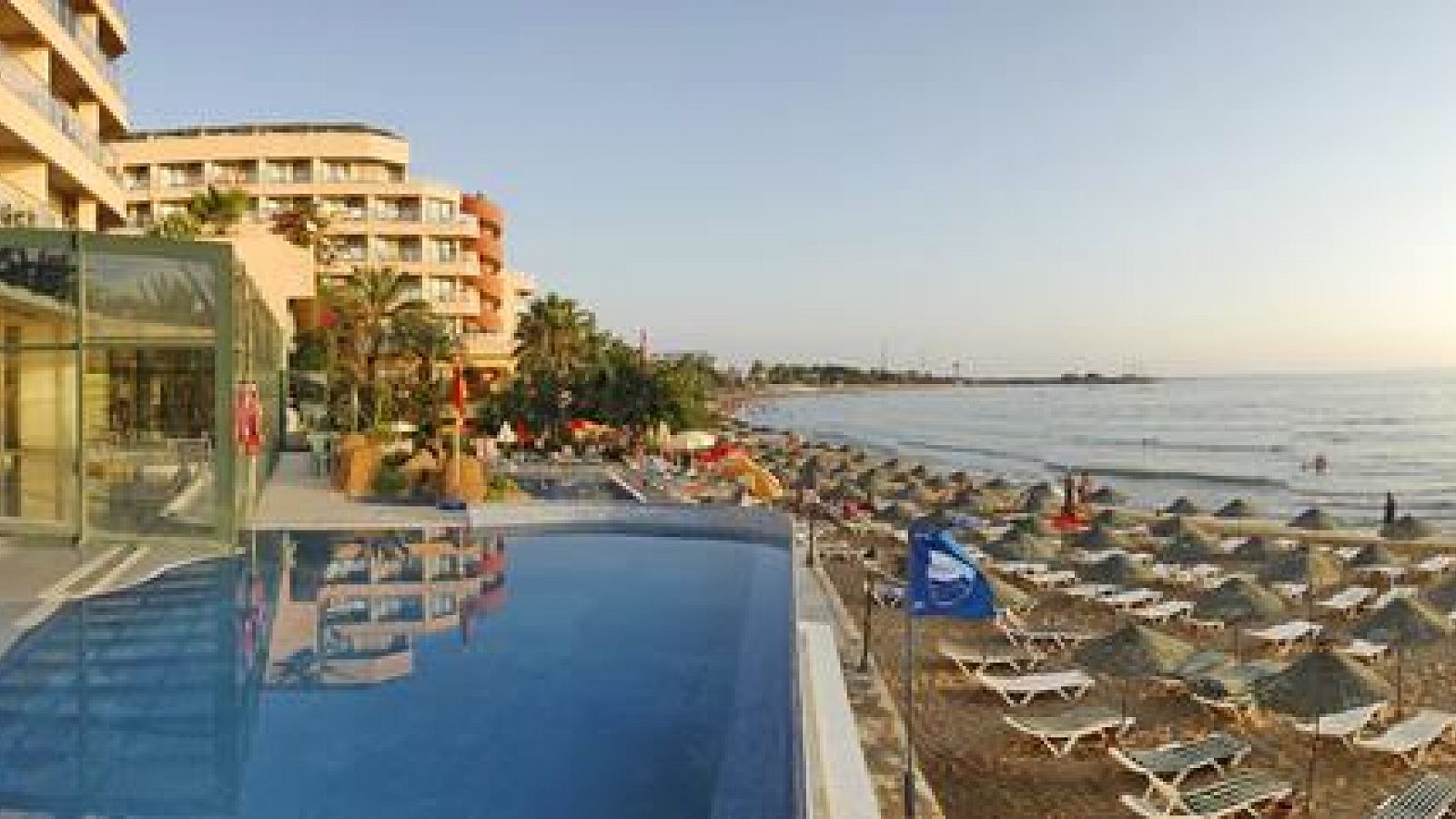Hotel ASKA JUST IN BEACH HOTEL