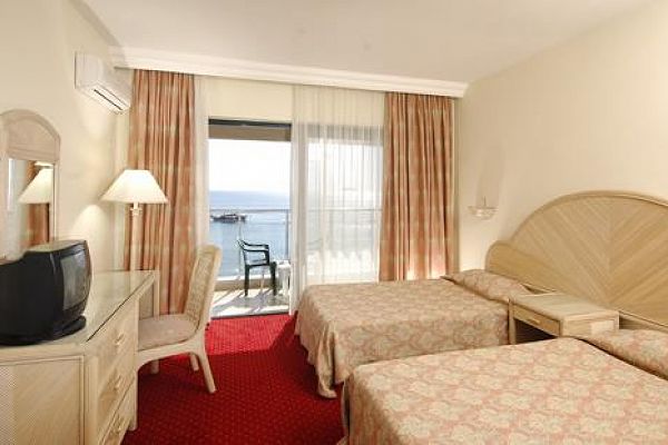 Hotel ASKA JUST IN BEACH HOTEL