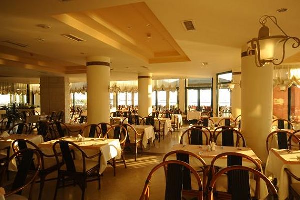 Hotel ASKA JUST IN BEACH HOTEL