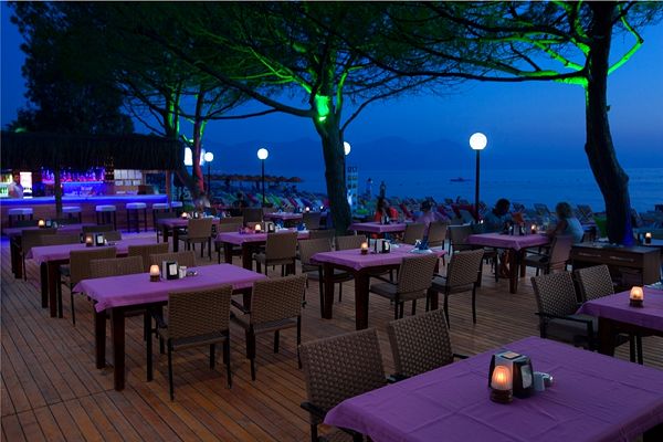 Hotel BATIHAN BEACH RESORT AND SPA