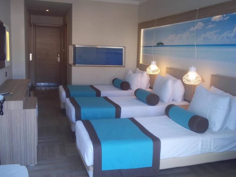 Hotel BLUE BAY PLATINUM