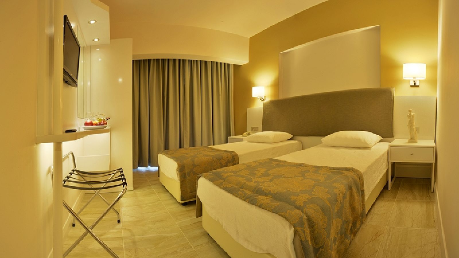 Hotel MARIS BEACH