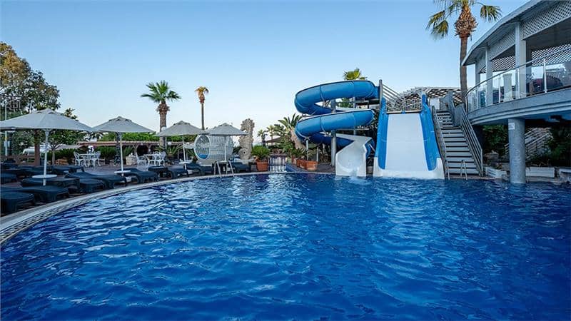 Hotel GOLDEN BEACH RESORT (RENOVATED)