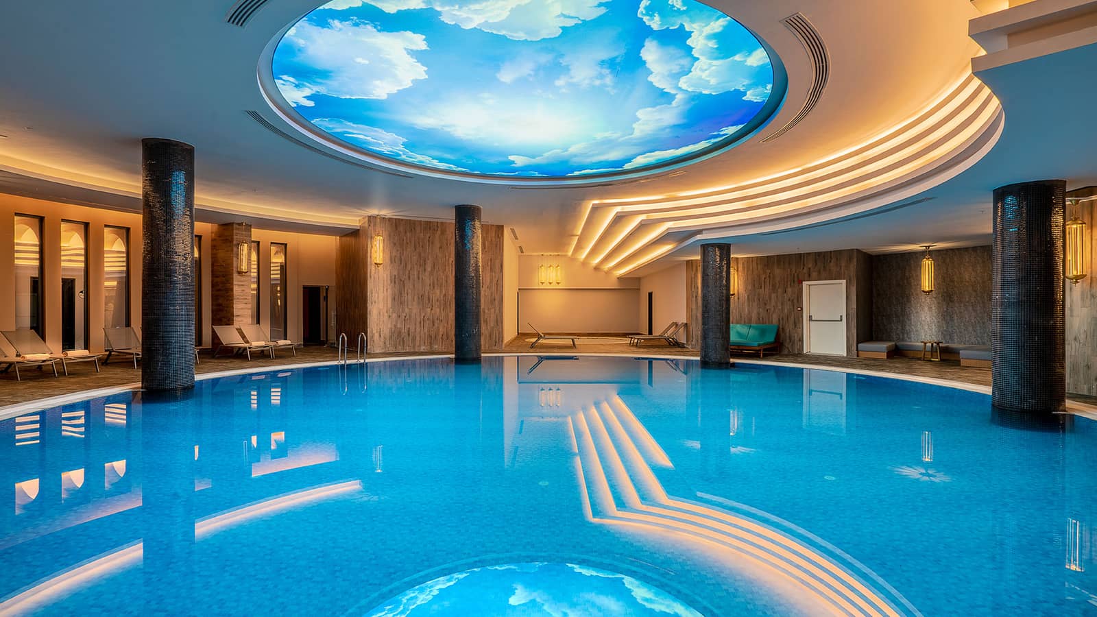 Hotel ARNOR DE LUXE HOTEL & SPA