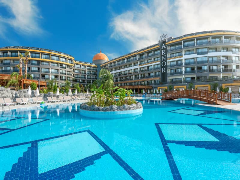 Hotel ARNOR DE LUXE HOTEL & SPA