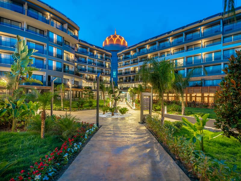 Hotel ARNOR DE LUXE HOTEL & SPA