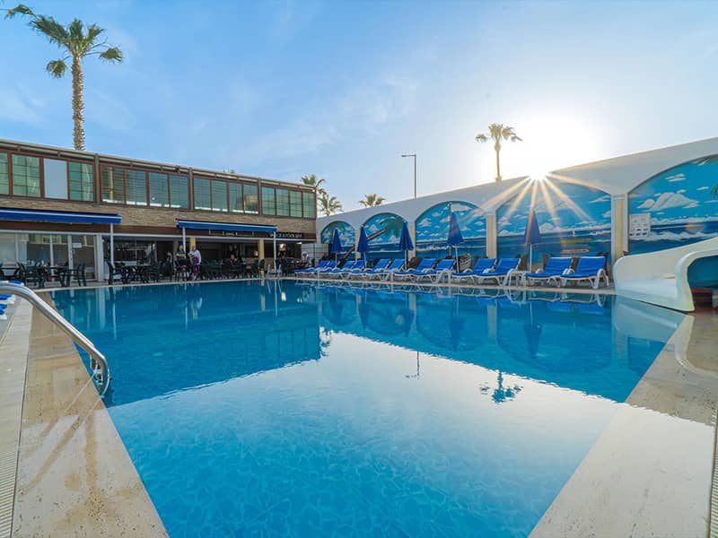 Hotel GRAND BARHAN HOTEL