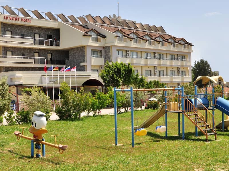 Hotel LAVITAS HOTEL