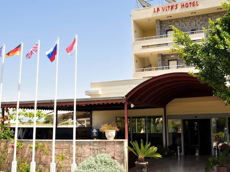 Hotel LAVITAS HOTEL