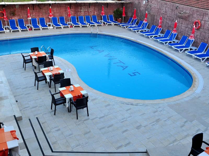 Hotel LAVITAS HOTEL