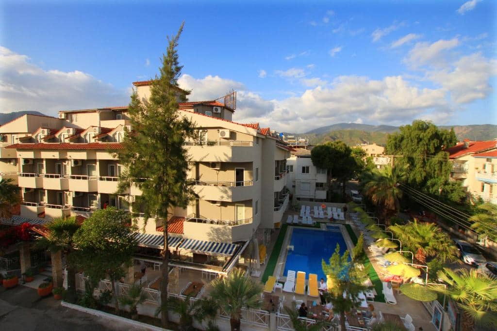 Hotel MYRA HOTEL