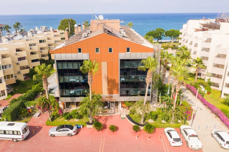 Hotel FAME BEACH HOTEL