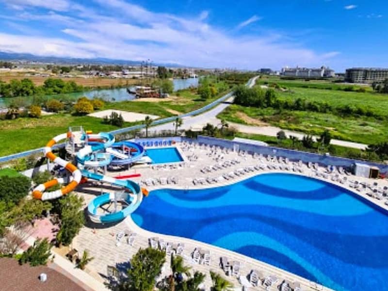 Hotel LAKE & RIVER SIDE HOTEL & SPA