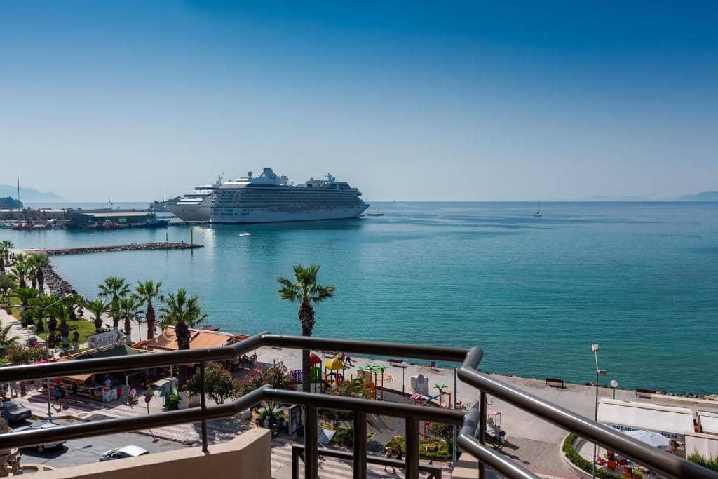 Hotel DERICI HOTEL