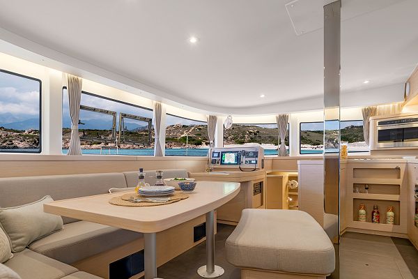 Lagoon 42 - AVENTUS - 6