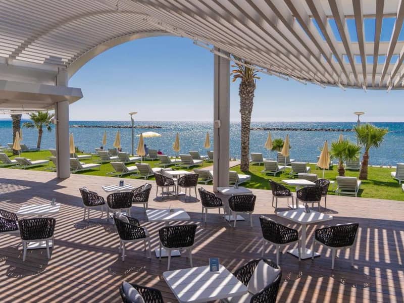 Hotel Radisson Beach Resort