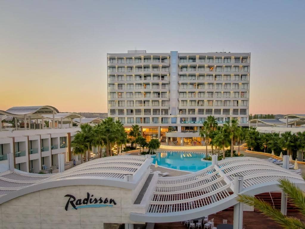 Hotel Radisson Beach Resort
