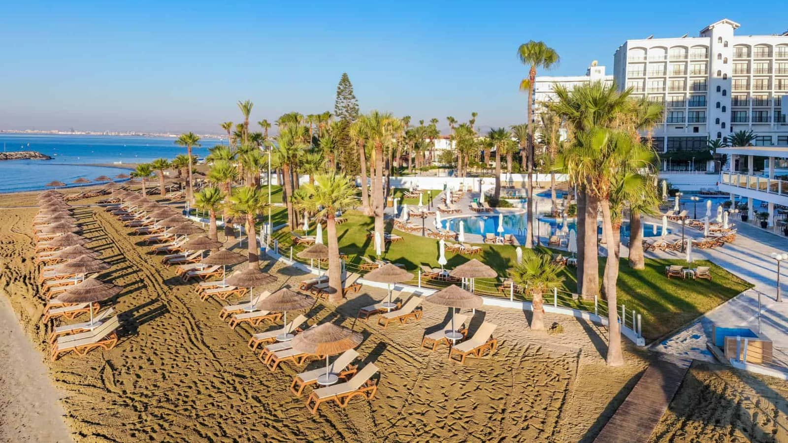Hotel Golden Bay Beach Hotel