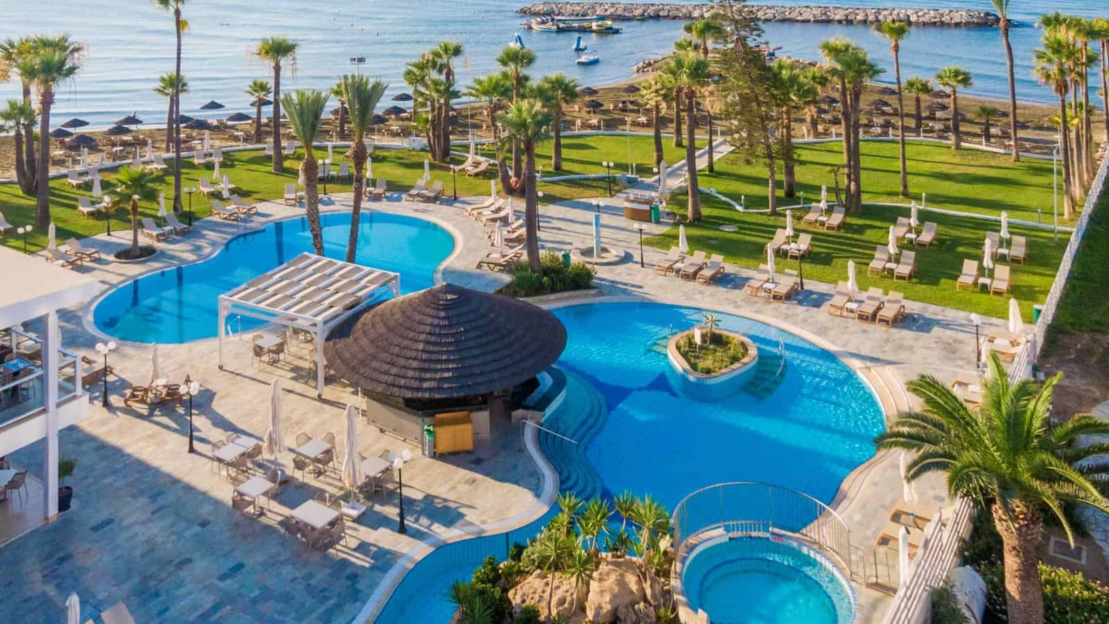 Hotel Golden Bay Beach Hotel