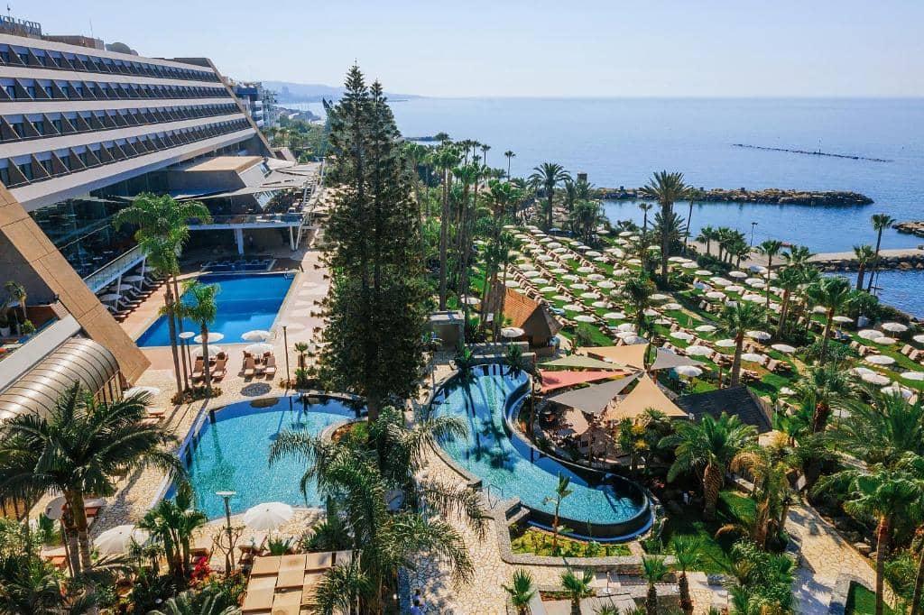 Hotel Amathus Beach Hotel