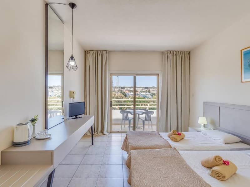 Hotel Pierre Anne Beach