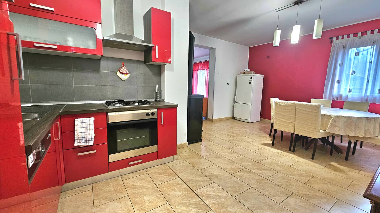 Kat kuće za 5 do 6 radnika 1. slika