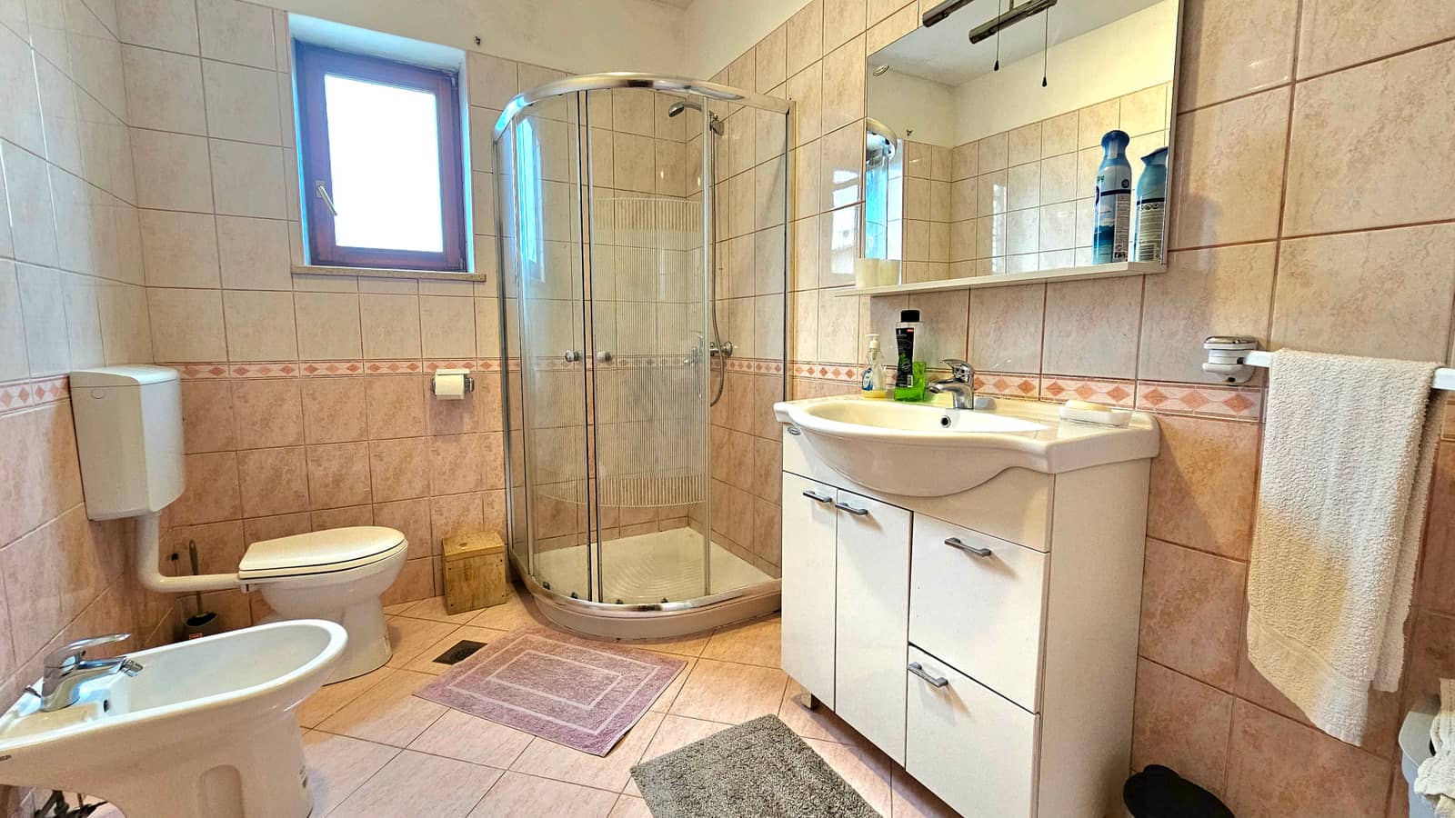 Kat kuće za 5 do 6 radnika 5. slika