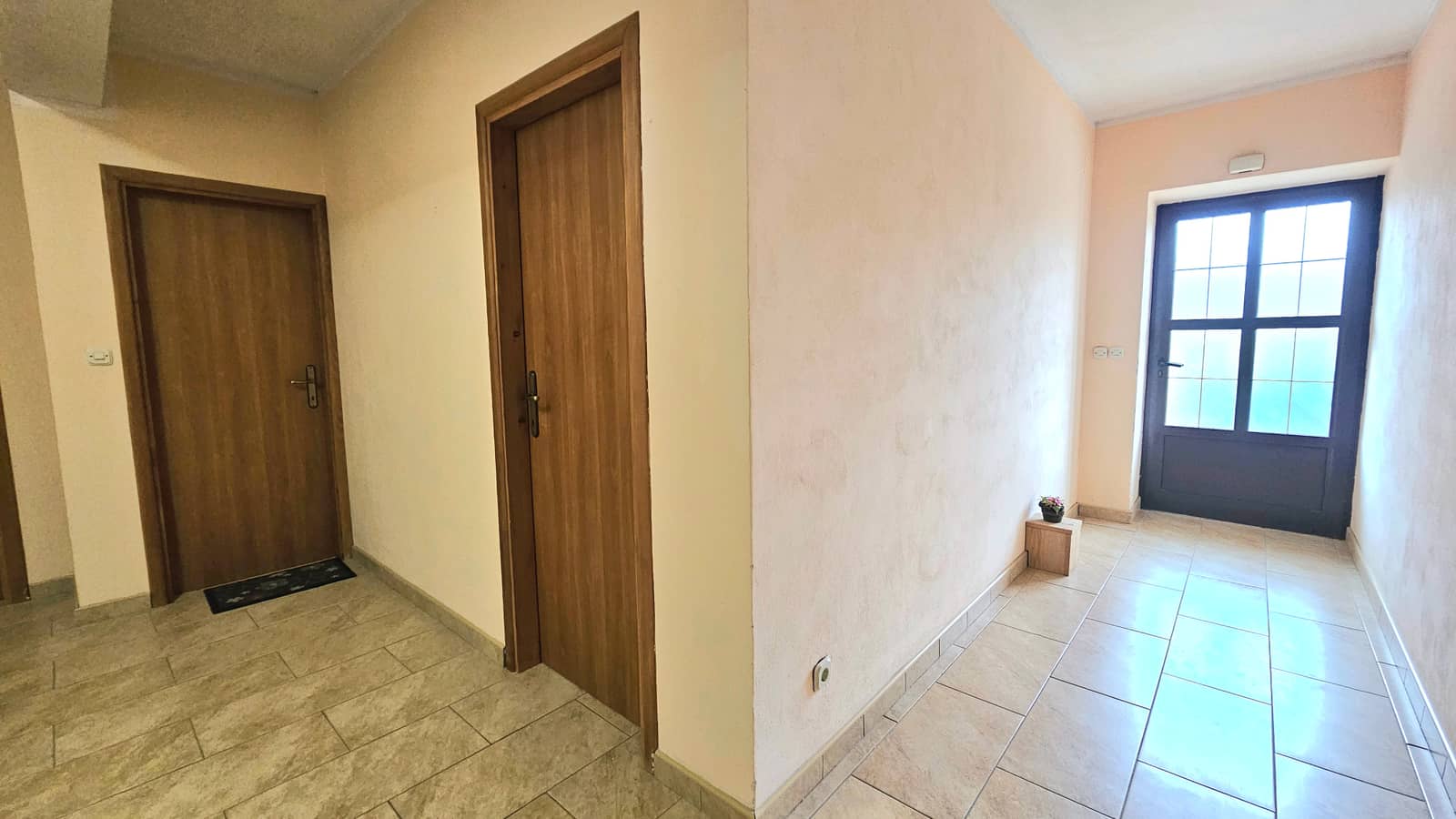 Kat kuće za 5 do 6 radnika 5. slika