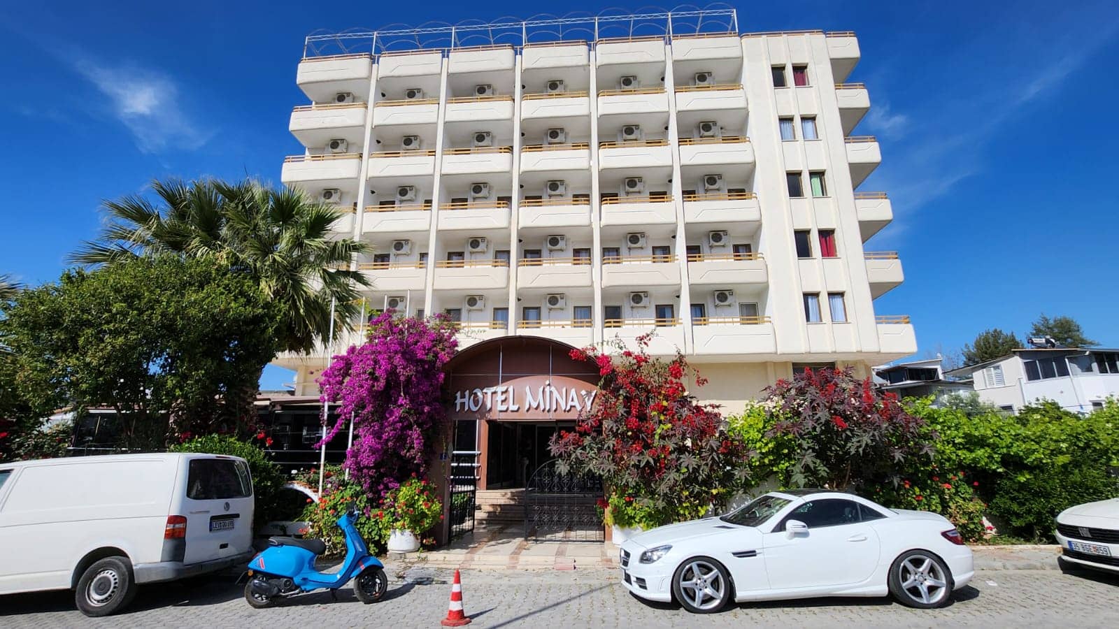 Hotel Minay (Minay Plus)