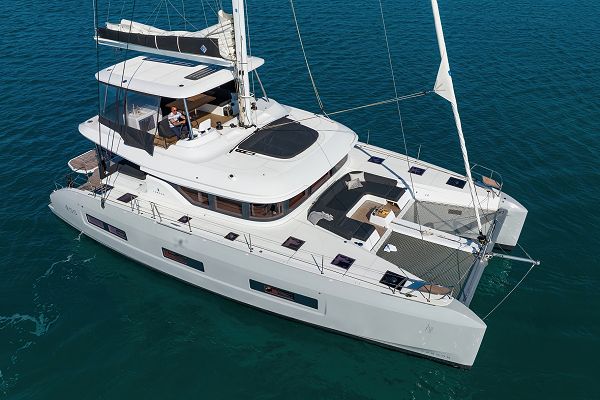 Lagoon 55 - CHAMPAGNE PLEASE - 1