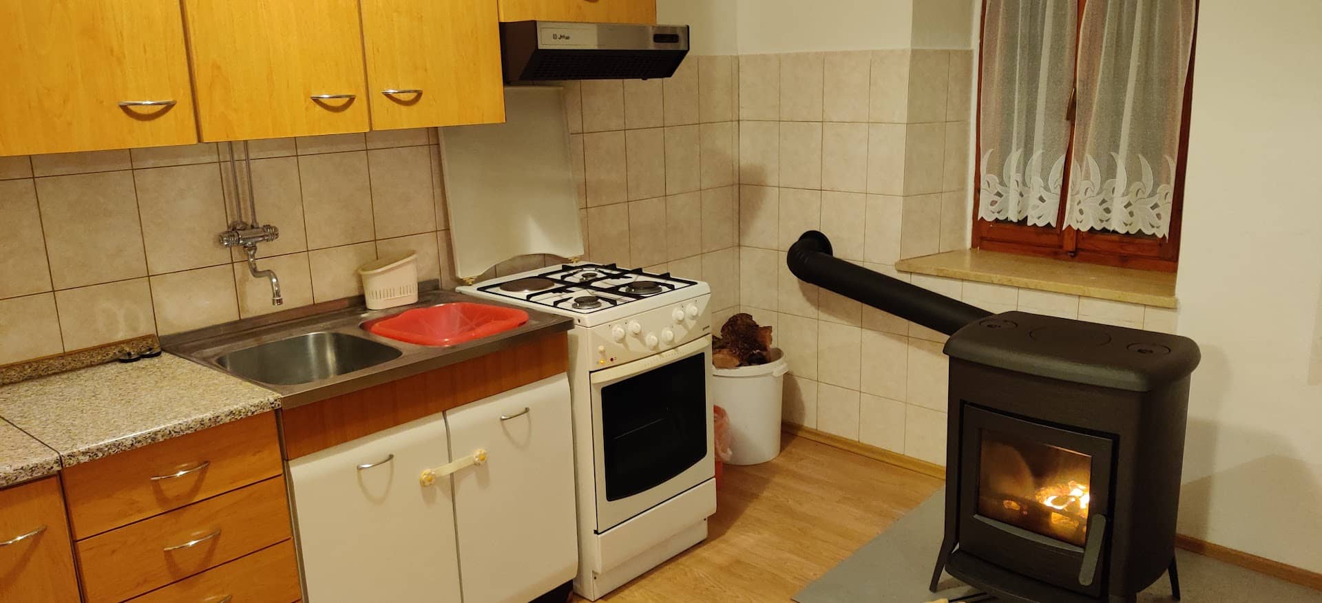 Smještaj za 4 do 5 radnika 4. slika