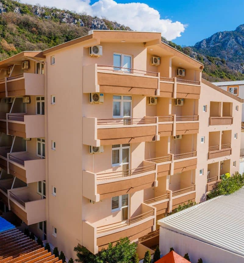 Hotel Studio Apartmani Lara