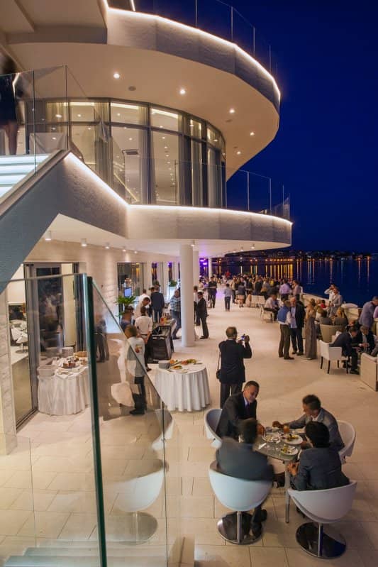 Hotel LUXURY HOTEL AMABILIS