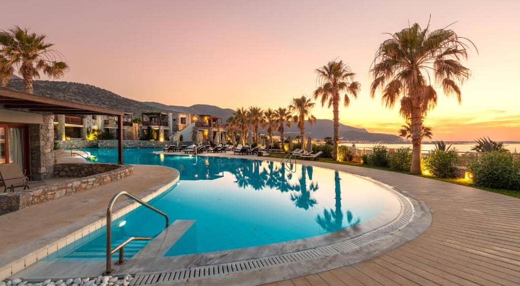 Hotel Ikaros Beach Resort & Spa
