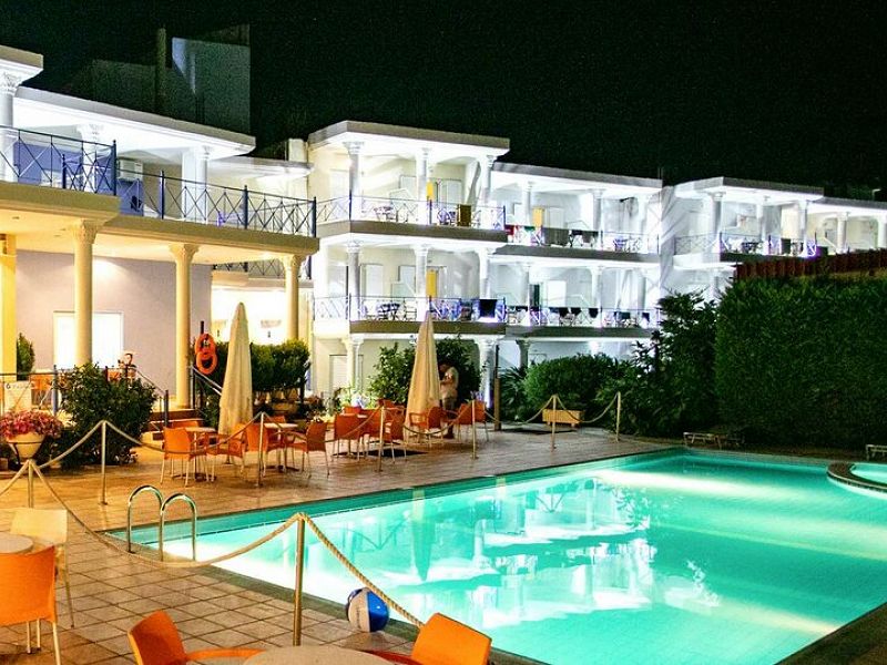 Hotel Paradise Zeus