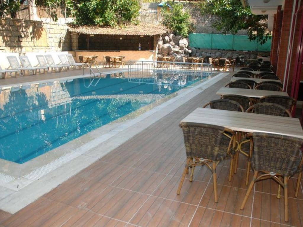Hotel DIAMORE HOTEL