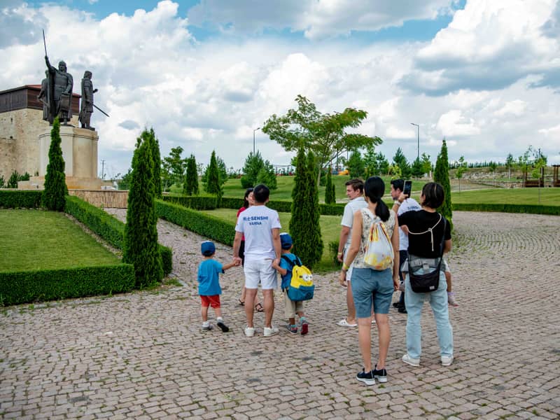 Family weekend at Historical Park and Neofit Rilski village 1. 